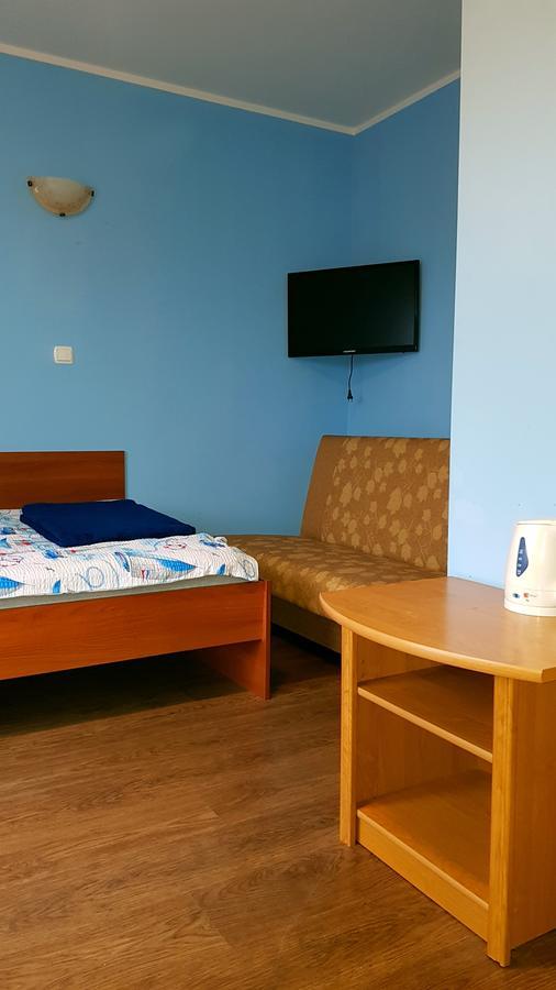Władysławowo科瓦尔奇克旅馆公寓 外观 照片