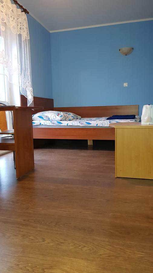 Władysławowo科瓦尔奇克旅馆公寓 外观 照片
