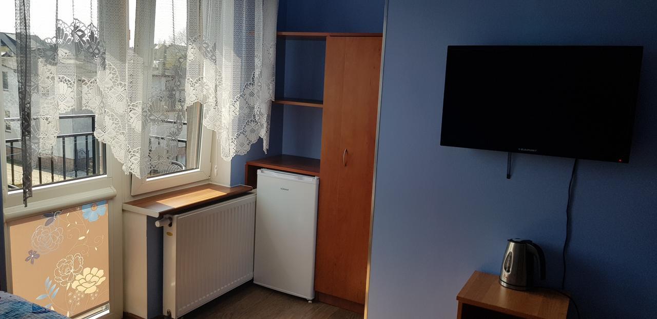 Władysławowo科瓦尔奇克旅馆公寓 外观 照片