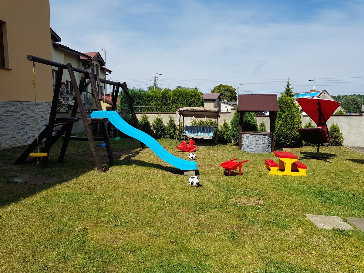 Władysławowo科瓦尔奇克旅馆公寓 外观 照片